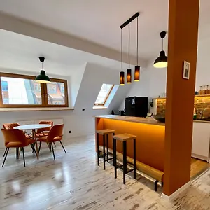  Apartament 93 M2 Z Tarasem 50 M2 200 M Od Rynku